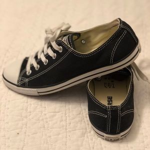Converse Women’s 7